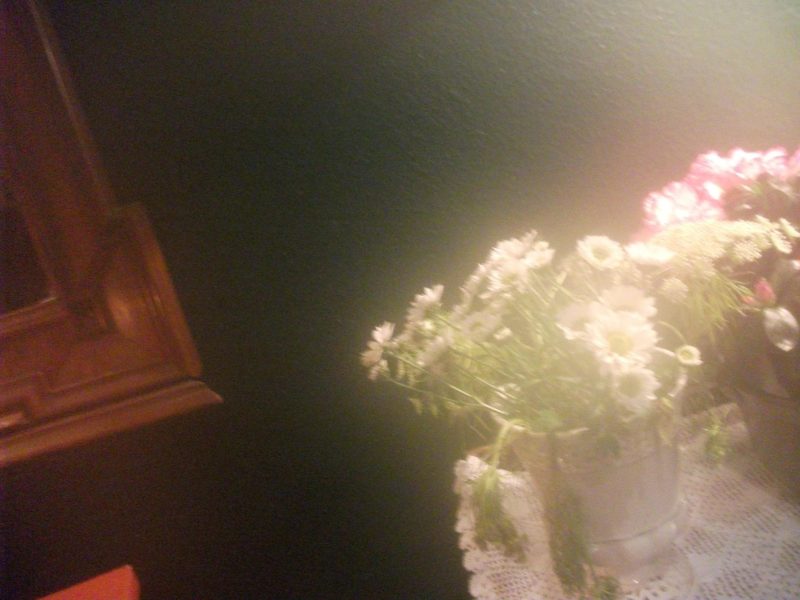 Blumen im Café