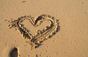 Herz-im-Sand