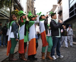 St.Patricksday-Outfit-Gruppe