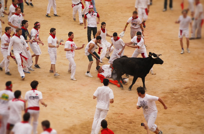 Running-of-the-bull-Spain