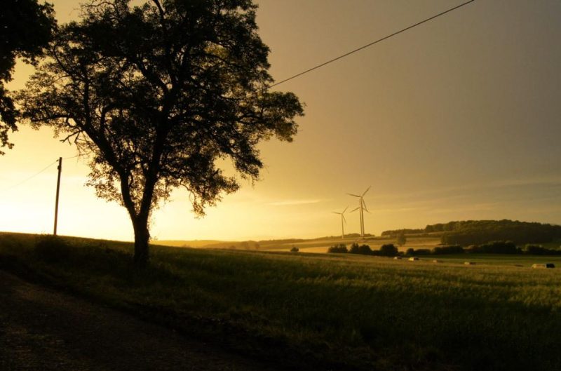 Sonnenuntergang-Land
