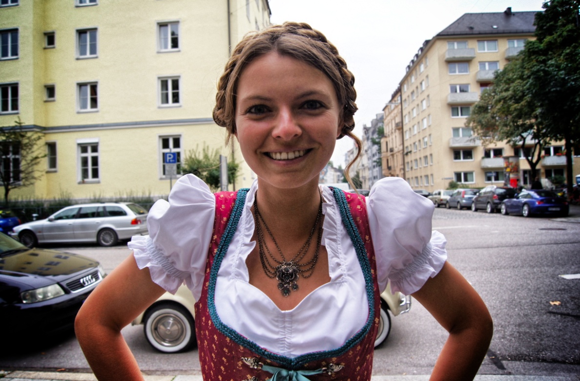 Experten-Tipps beim Dirndl kaufen | Lilies Diary | Der alltägliche Wahnsinn | Dirndl