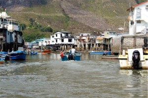 Tagesausflug auf Lantau Bootfahren in Tai O
