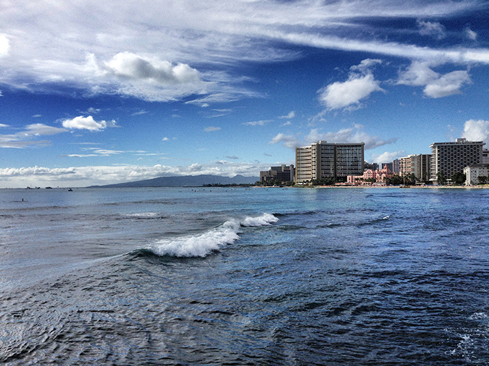 Oahu_StrandSkyline