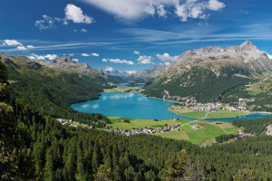 ENGADIN St. Moritz: Ausblick auf den Silvaplana- und Silsersee