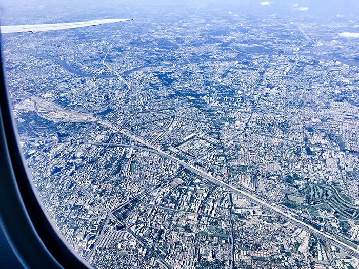 Alleine in den Urlaub - Flugzeugblick