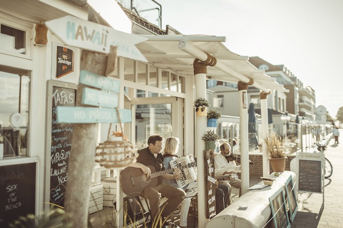 Gute Musiker an der Promenade