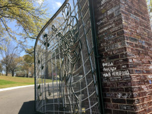 Tor zu Graceland