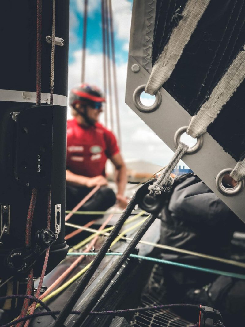 LR_on_Boat_Detail3