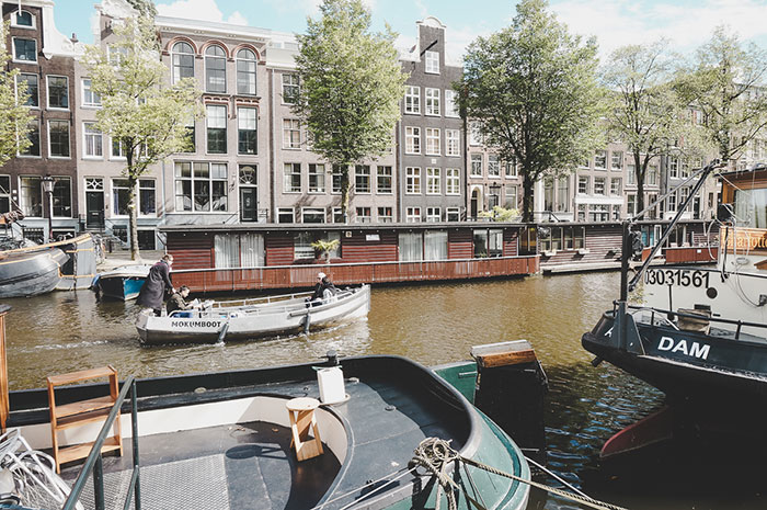 Boot Amsterdam Grachten