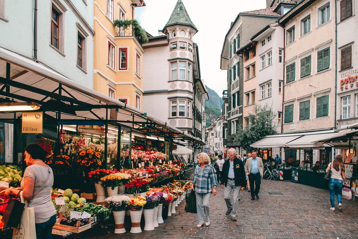 Obstplatz in Südtirol