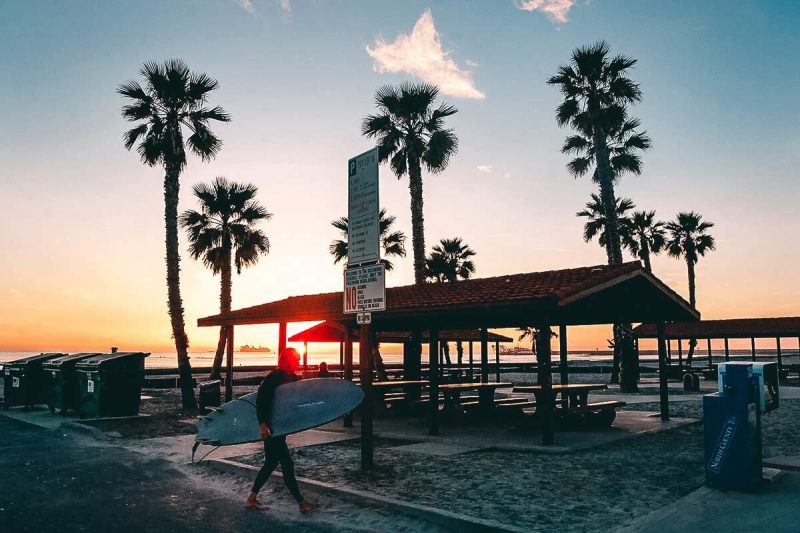 Surfen in Oceanside Kalifornien