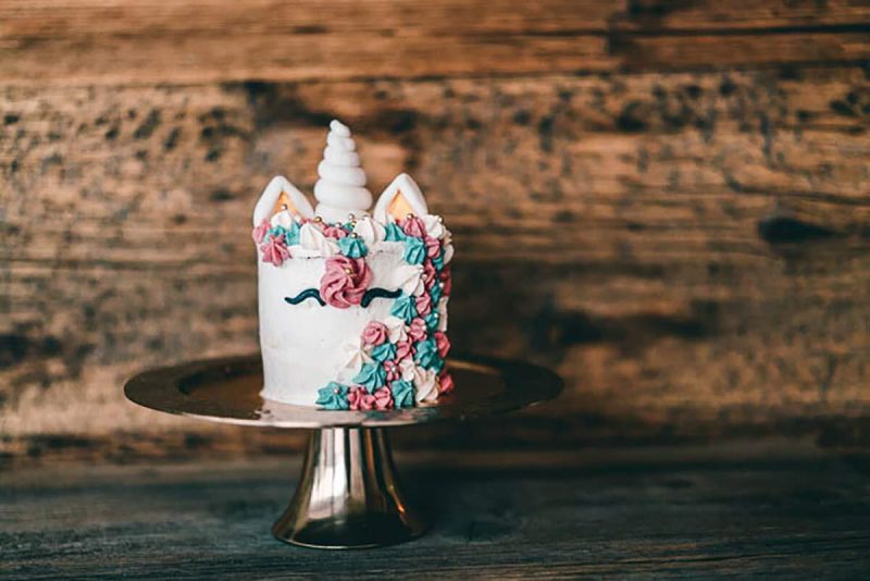 vegane Einhorn Torte