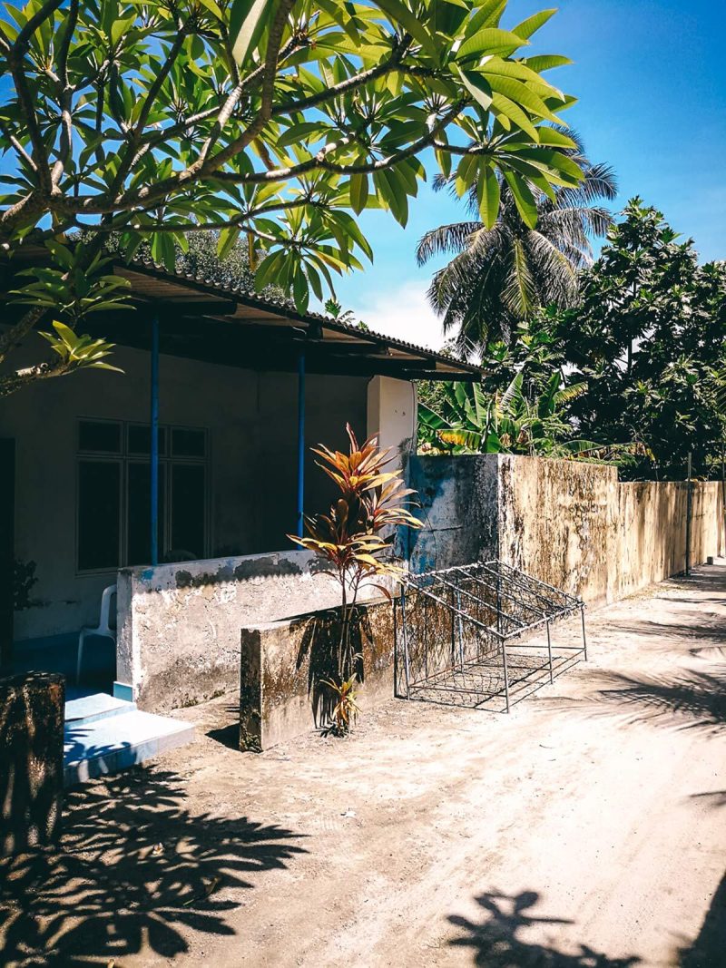 Local Island Dhangethi Malediven