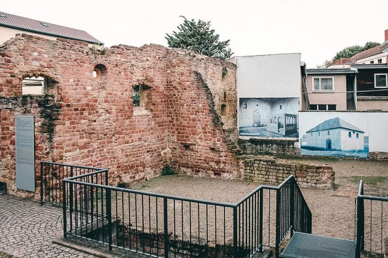 Ruine Synagoge