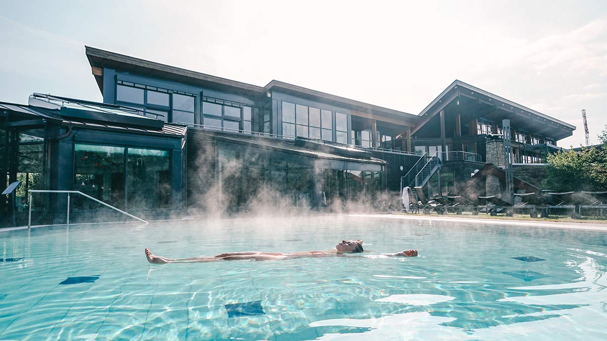 Obermain Therme Entspannen im Solebecken