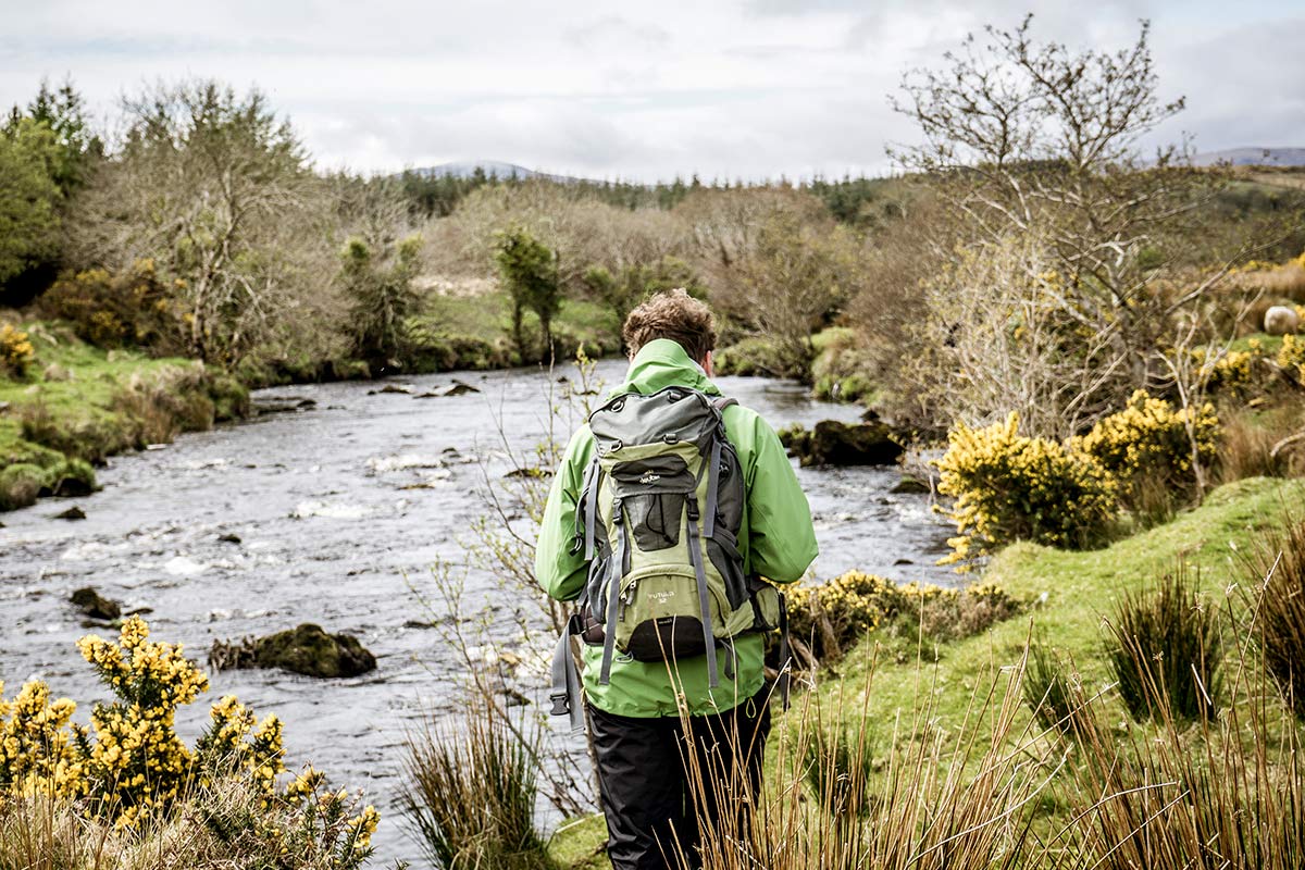 Irland Donegal Owenea River Weg