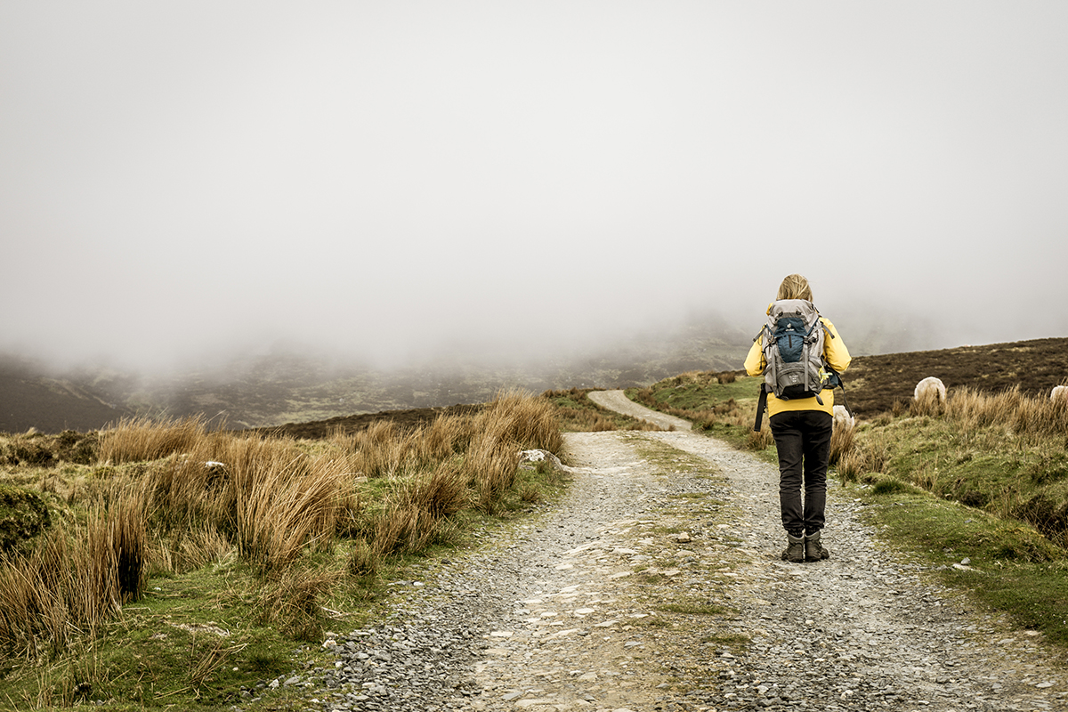 Irland Donegal Slieve Leage Klippen Nebelwand