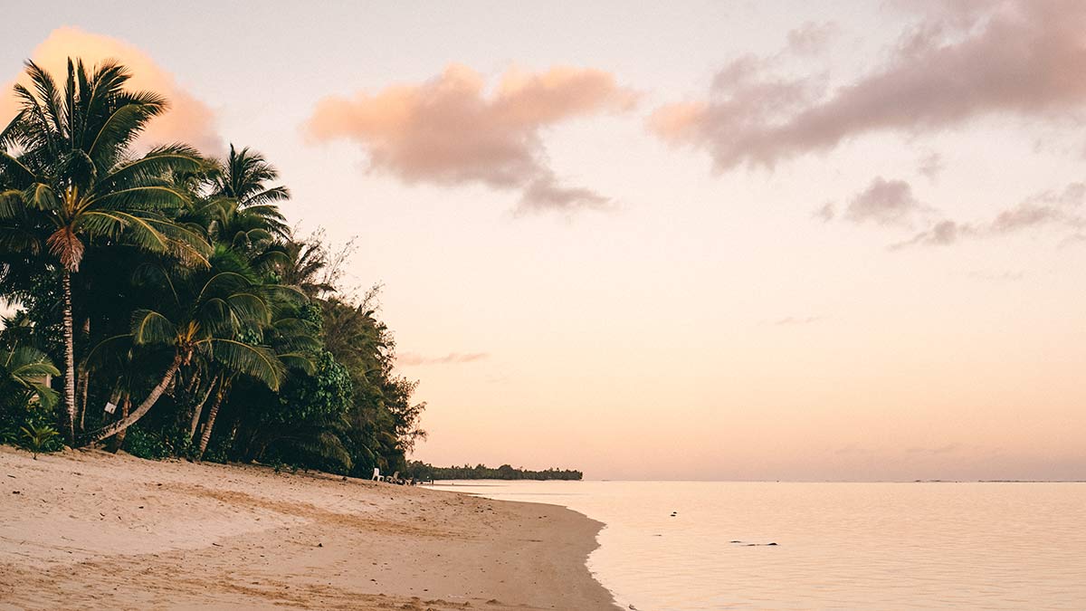 Rarotonga Sonnenuntergang am Strand