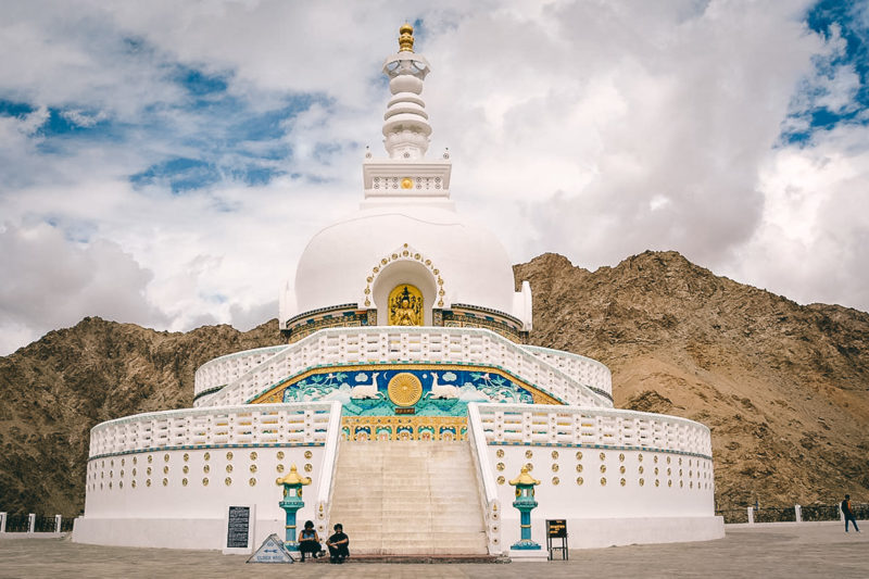 shanti stupa nahe leh