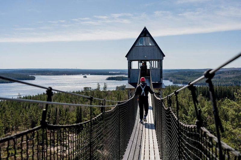 Little Rock Lake Zipline Schweden
