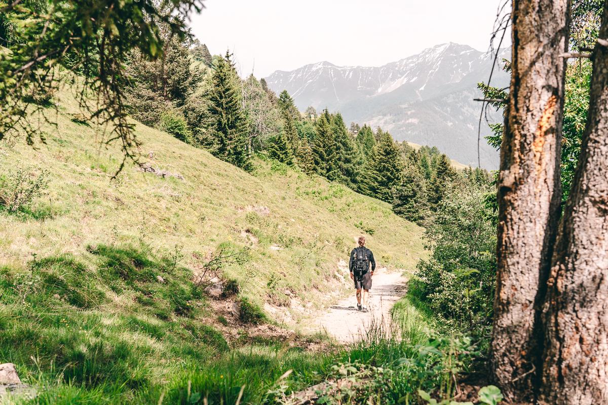 Wanderung durch die Tiroler Alpen in Serfaus-Fiss-Ladis