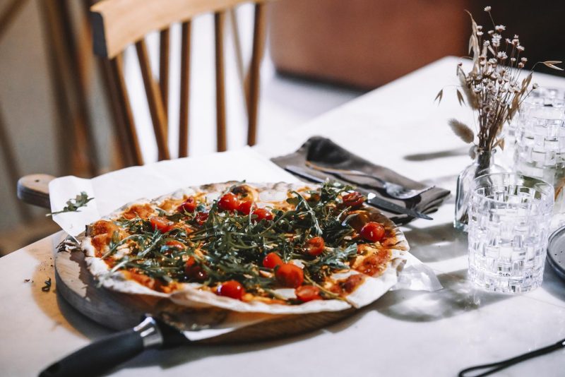 Pizza Craveiral Farmhouse_